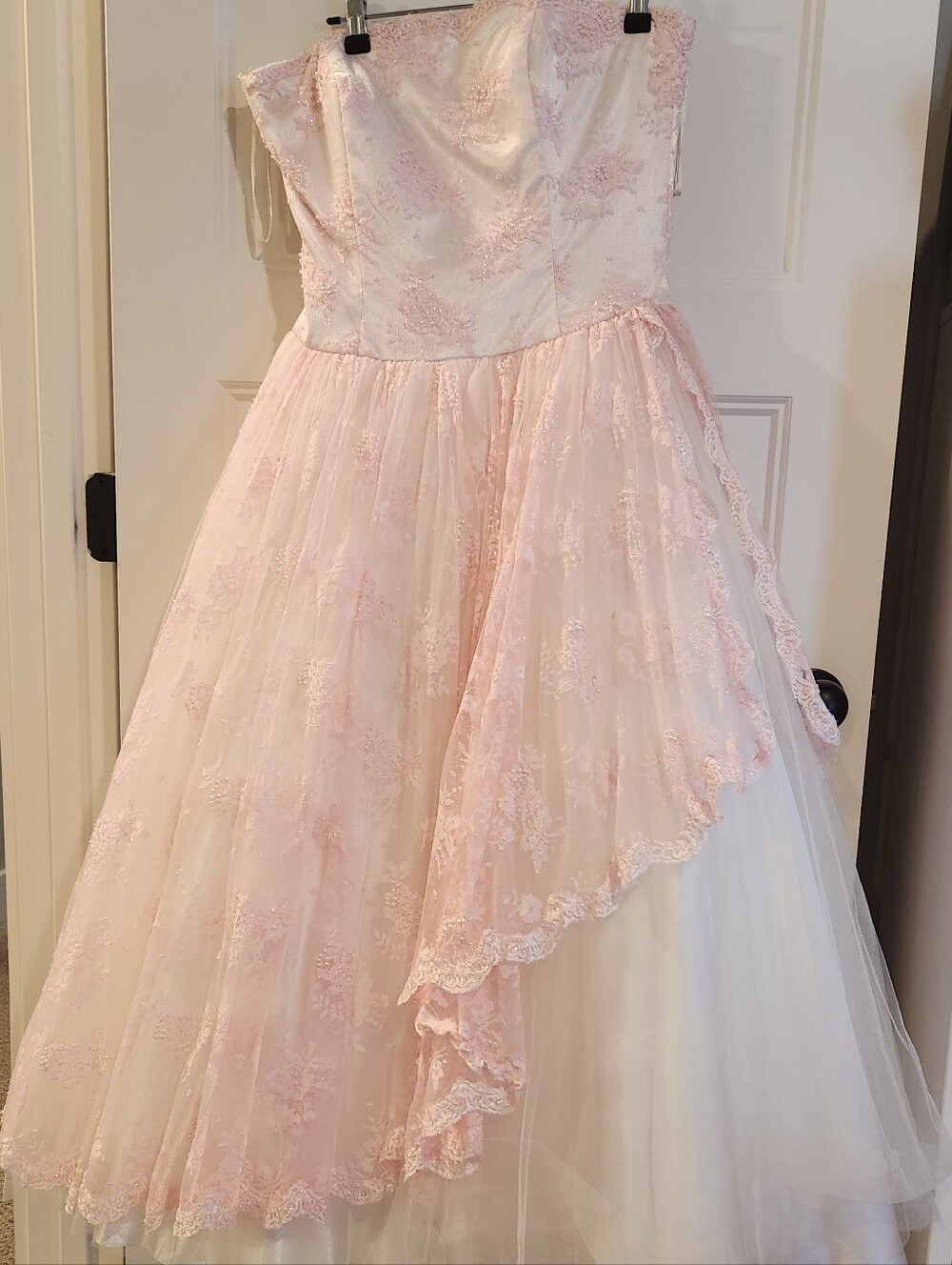 Terani Pink & White Floral Lace Ball Gown Dress Size 8